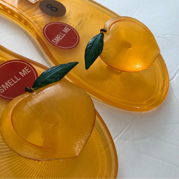 Katy Perry Apricot scented jelly sandals NWOT - Picture 2 of 10